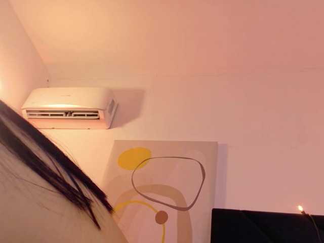 skinnyprinces live cam on BongaCams