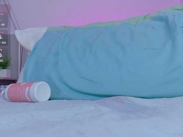 skinnyprinces live cam on BongaCams