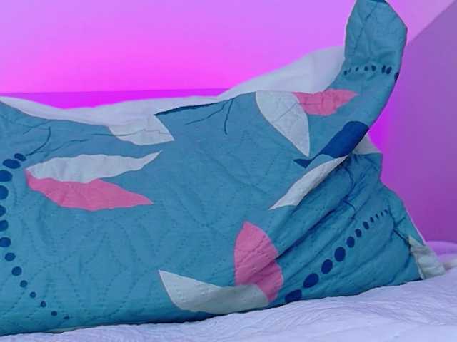 skinnyprinces live webcam show