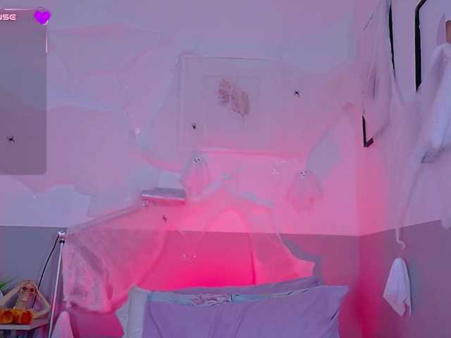 skinnyprinces live cam on BongaCams