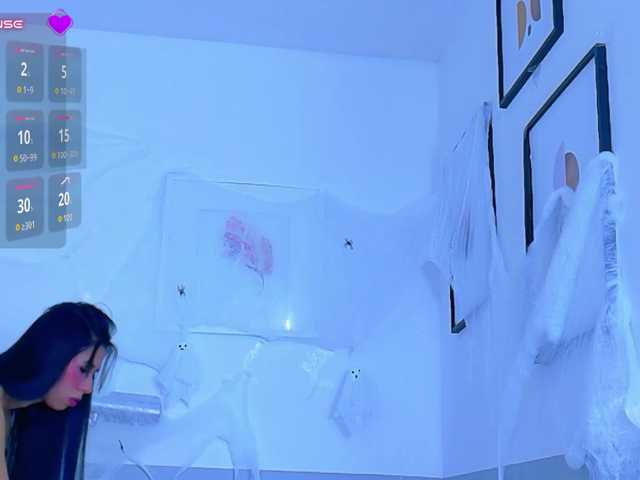 skinnyprinces live cam on BongaCams