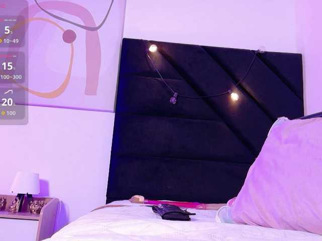 skinnyprinces live cam on BongaCams