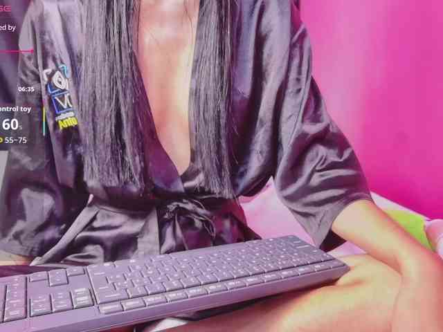 skinnyprinces webcam