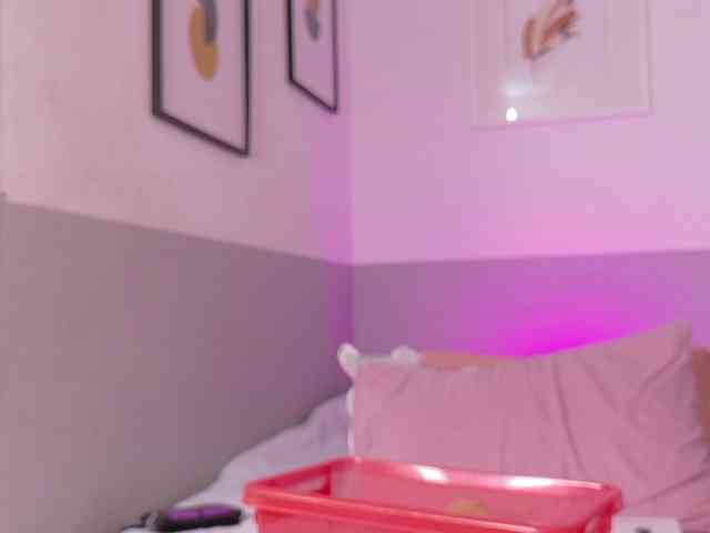 skinnyprinces webcam