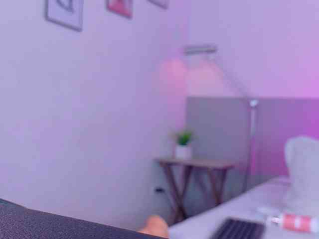 skinnyprinces webcam