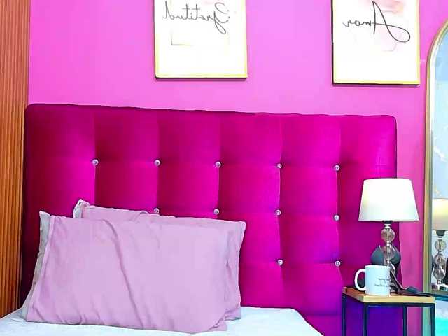 littleeemiily live cam on BongaCams