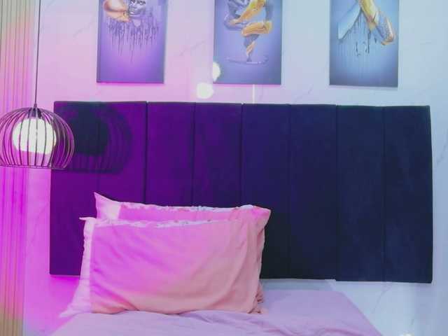 littleeemiily live cam on BongaCams