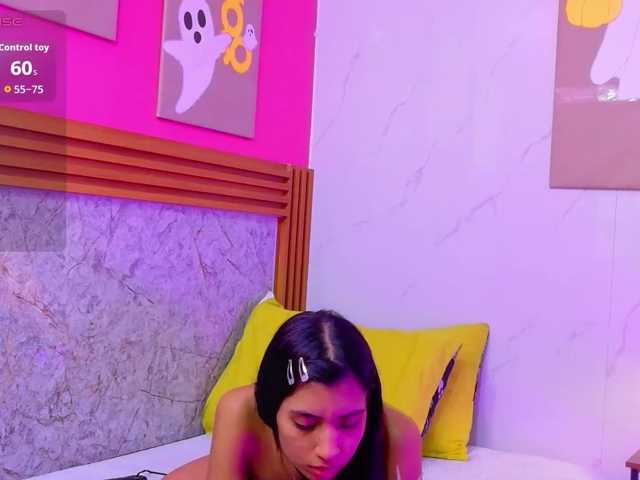 littleeemiily live cam on BongaCams