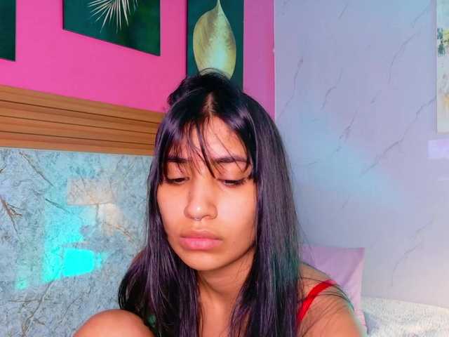 littleeemiily live cam on BongaCams