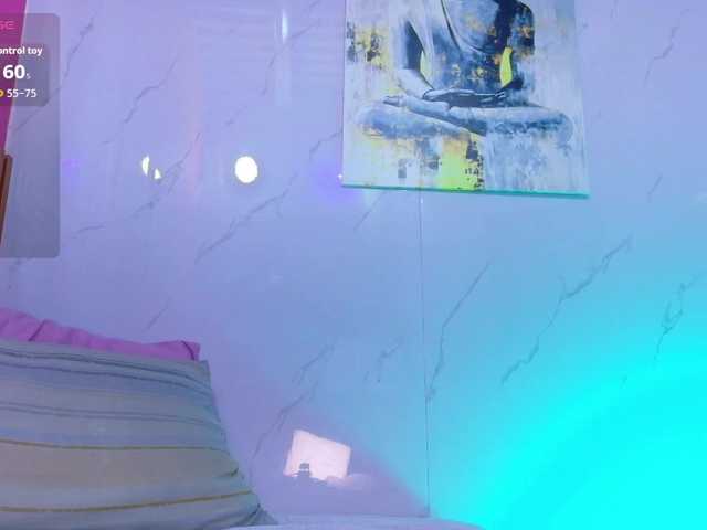 littleeemiily live cam on BongaCams