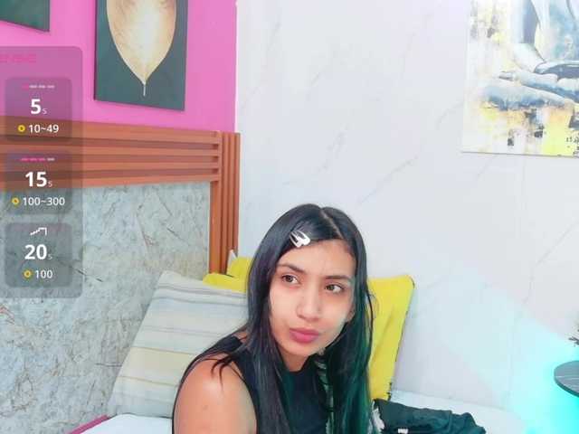 littleeemiily live cam on BongaCams