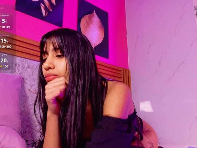 littleeemiily live cam on BongaCams