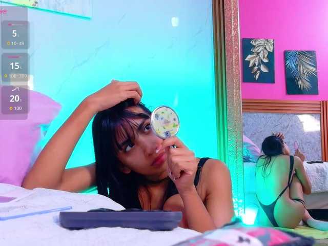 littleeemiily live cam on BongaCams