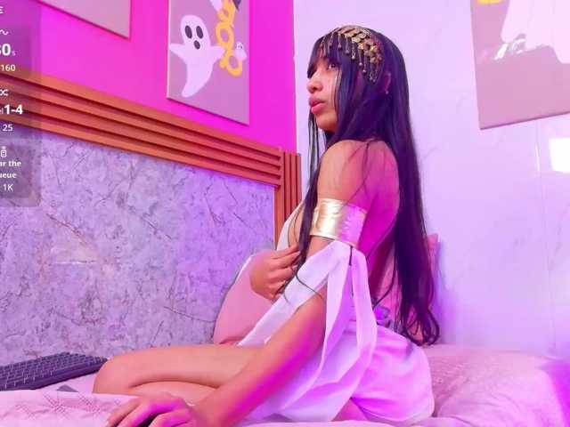 littleeemiily live cam on BongaCams