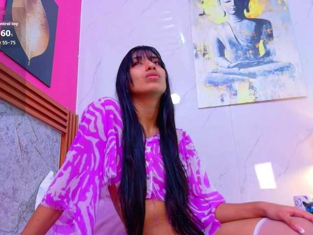 littleeemiily live cam on BongaCams