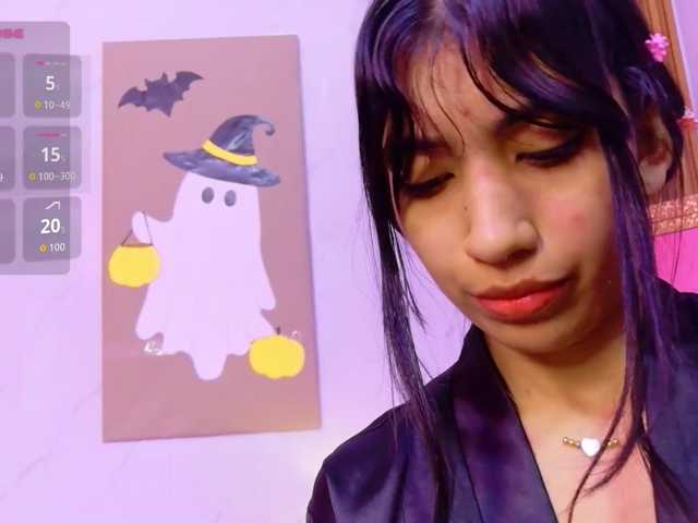 littleeemiily live cam on BongaCams