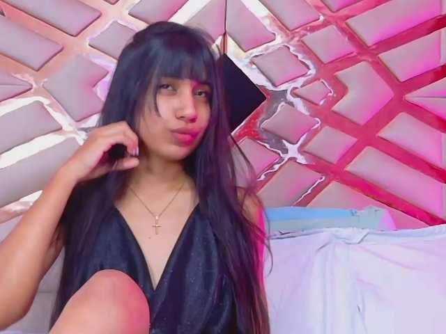 littleeemiily live cam on BongaCams