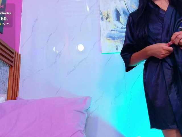 littleeemiily live cam on BongaCams