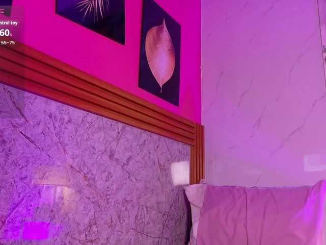 littleeemiily live cam on BongaCams