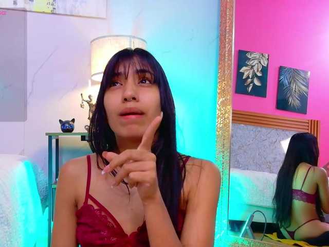 littleeemiily live cam on BongaCams