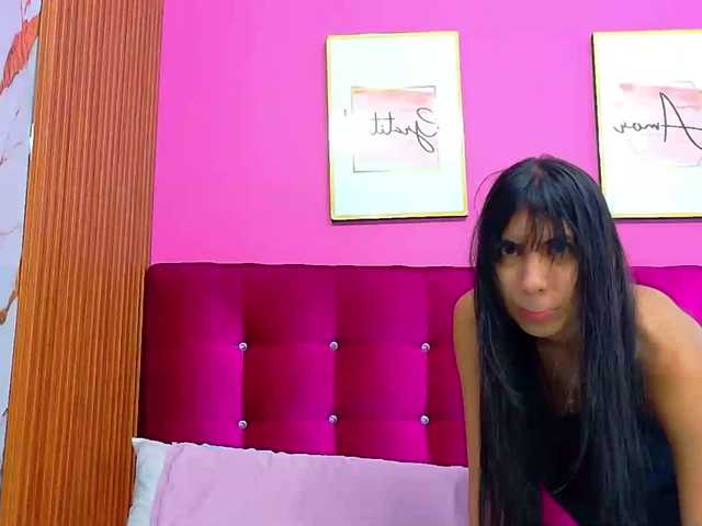 littleeemiily live cam on BongaCams