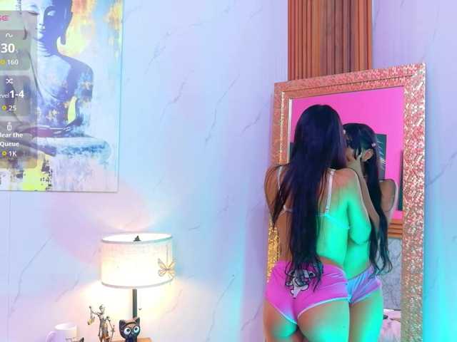 littleeemiily live cam on BongaCams