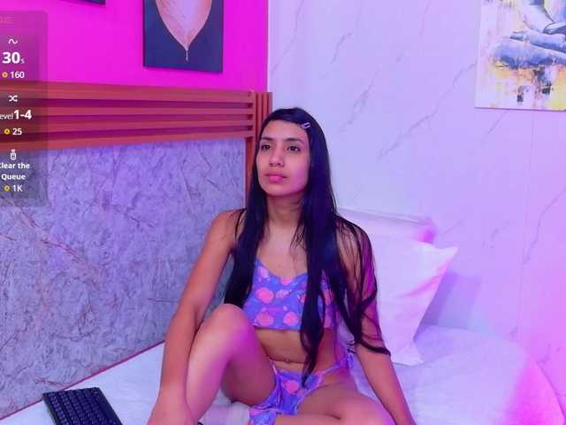 littleeemiily live cam on BongaCams