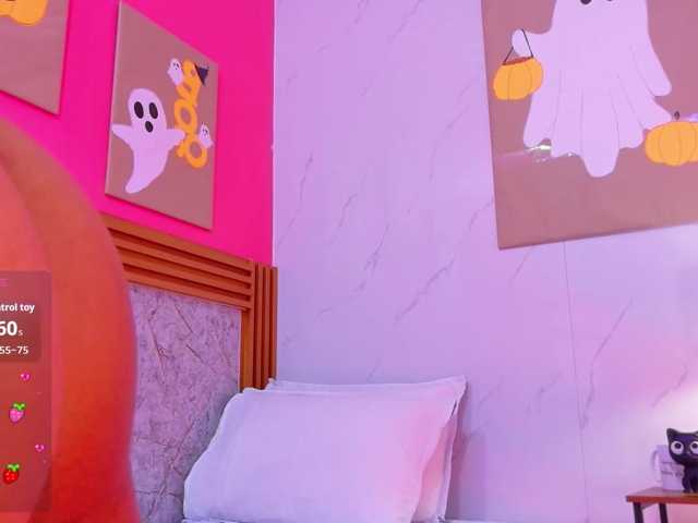 littleeemiily live cam on BongaCams