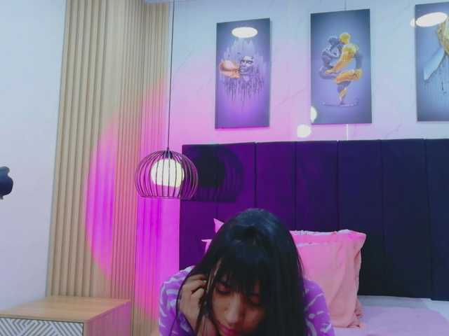 littleeemiily live cam on BongaCams