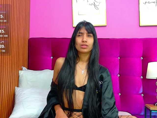 littleeemiily live cam on BongaCams