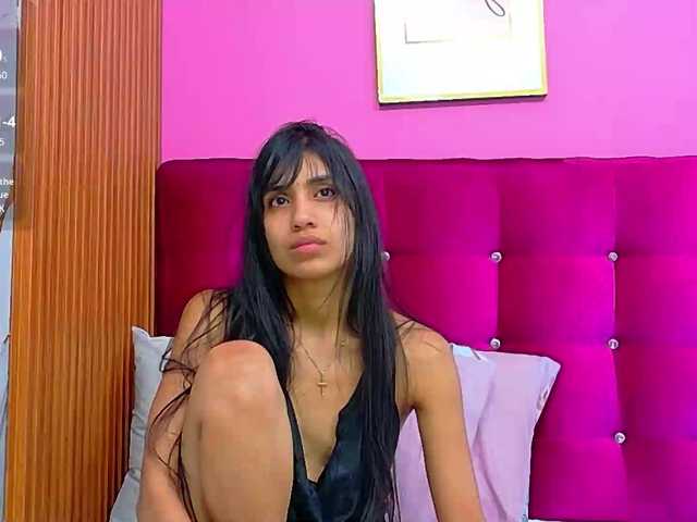 littleeemiily live cam on BongaCams