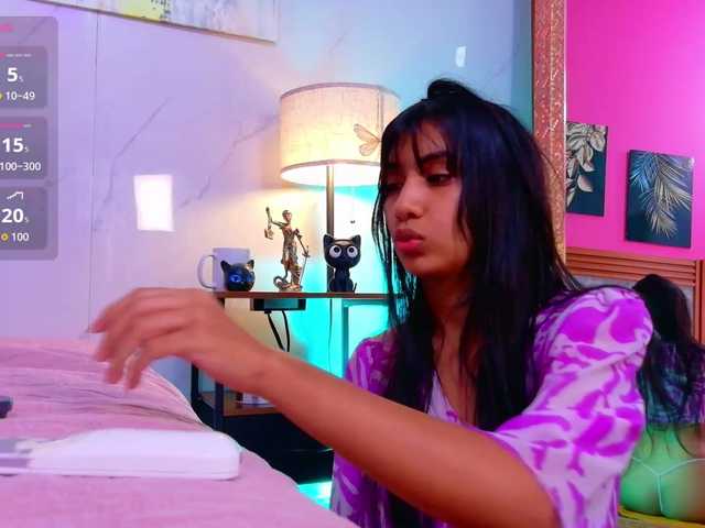 littleeemiily live cam on BongaCams
