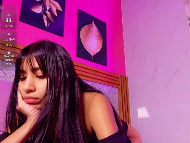 littleeemiily live cam on BongaCams