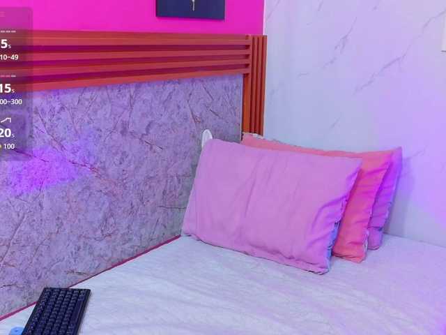 littleeemiily live cam on BongaCams