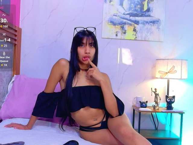 littleeemiily live cam on BongaCams