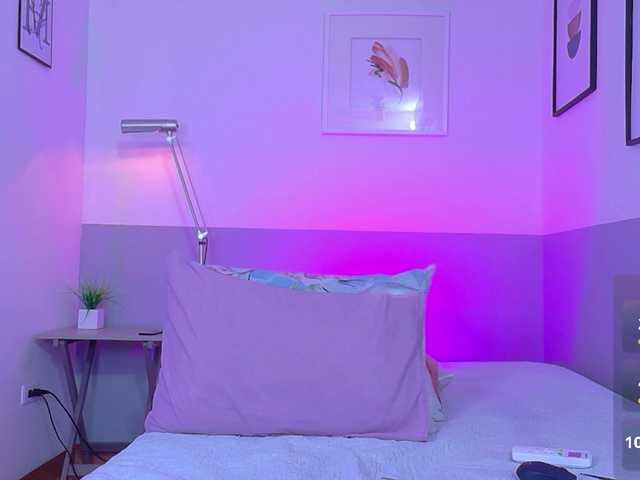 littleeemiily live cam on BongaCams