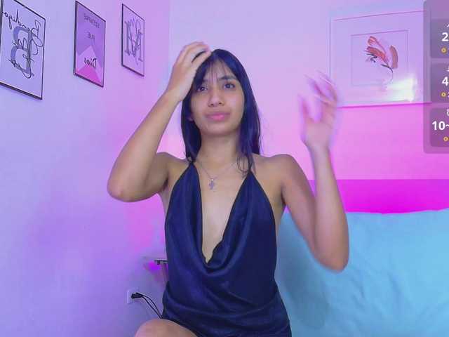 littleeemiily live cam on BongaCams