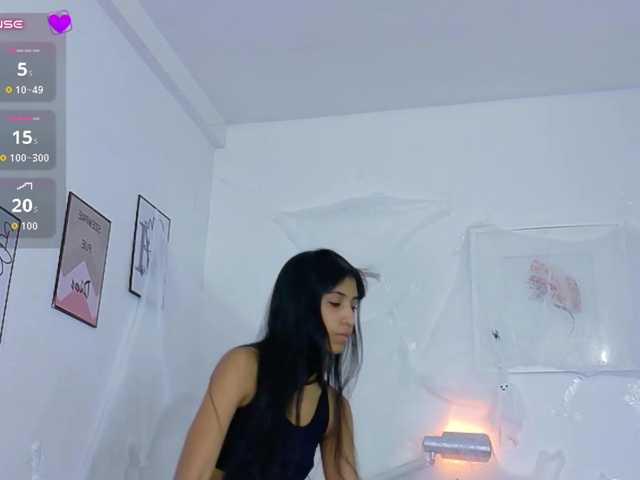 littleeemiily live cam on BongaCams