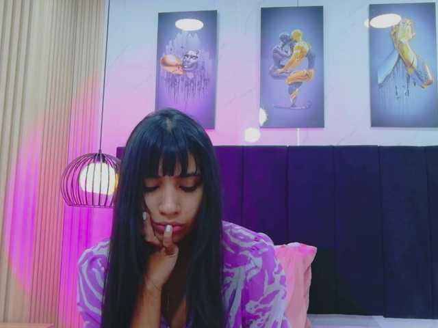 littleeemiily live cam on BongaCams