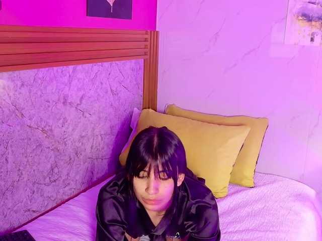 littleeemiily live cam on BongaCams