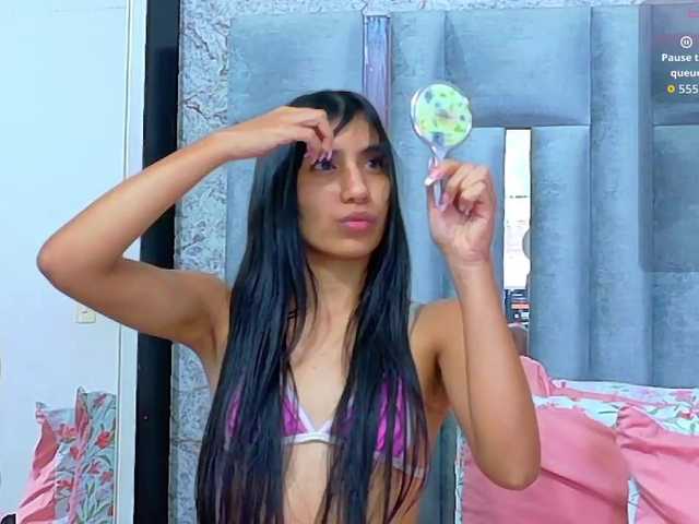littleeemiily live cam on BongaCams