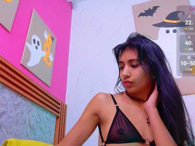littleeemiily live cam on BongaCams