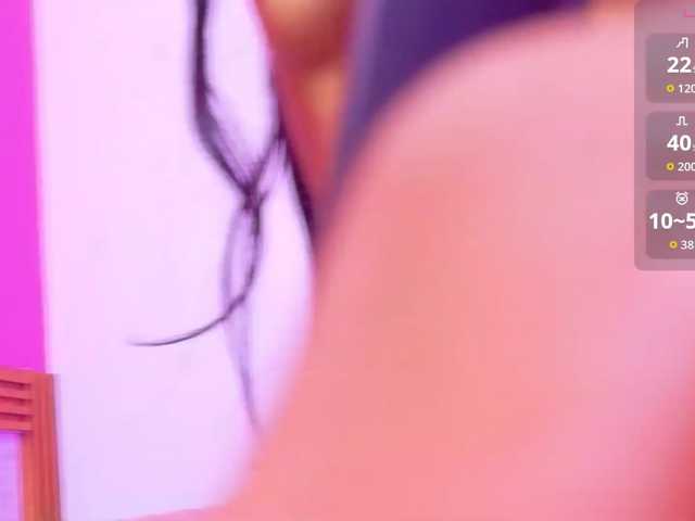 littleeemiily live cam on BongaCams