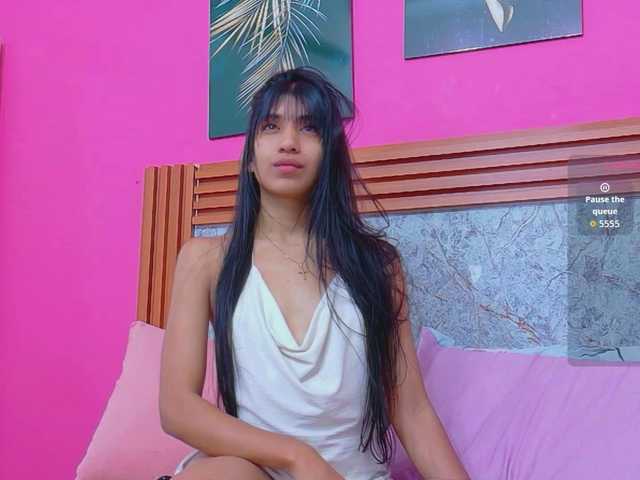 littleeemiily live cam on BongaCams