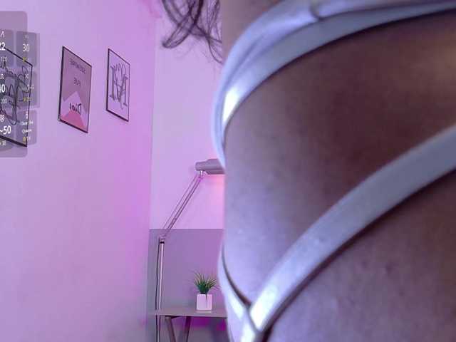 littleeemiily live cam on BongaCams