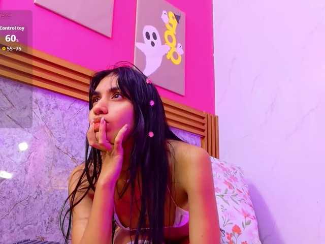 littleeemiily live cam on BongaCams