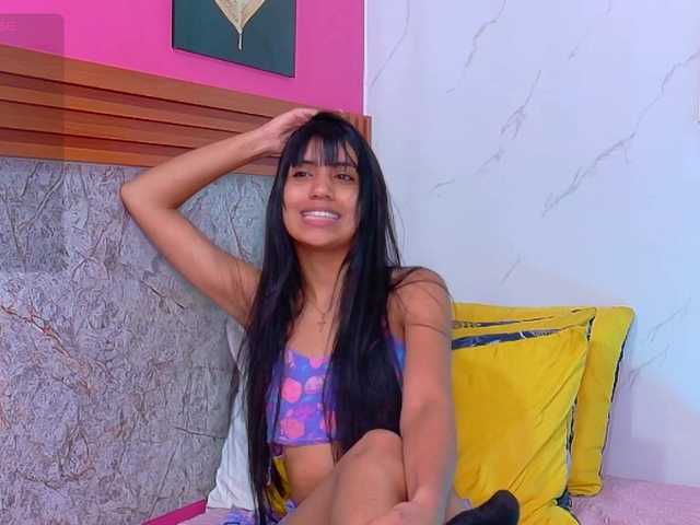 littleeemiily live cam on BongaCams