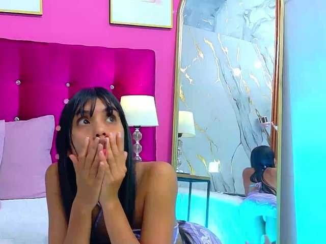 littleeemiily live cam on BongaCams