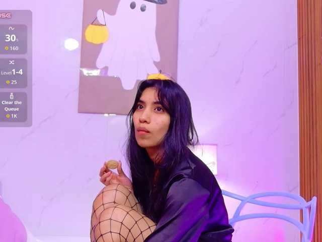 littleeemiily live cam on BongaCams