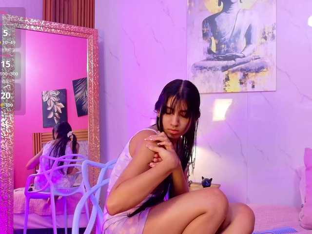 littleeemiily live cam on BongaCams